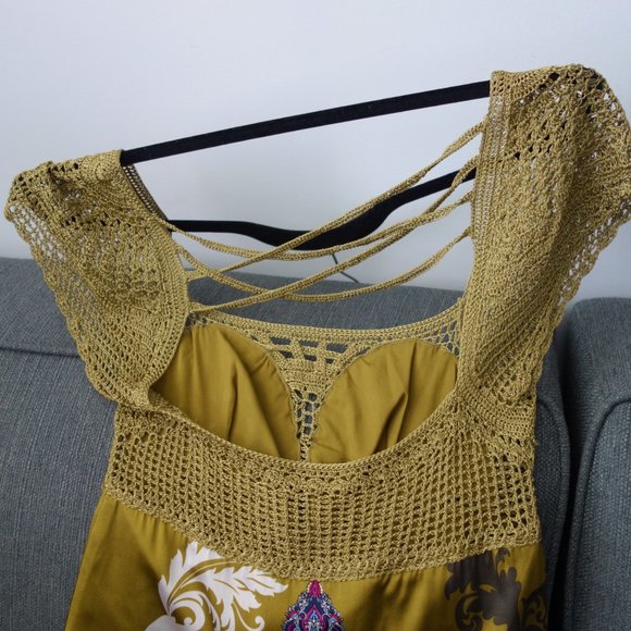 Green Silk Dress - Picture 5 of 11